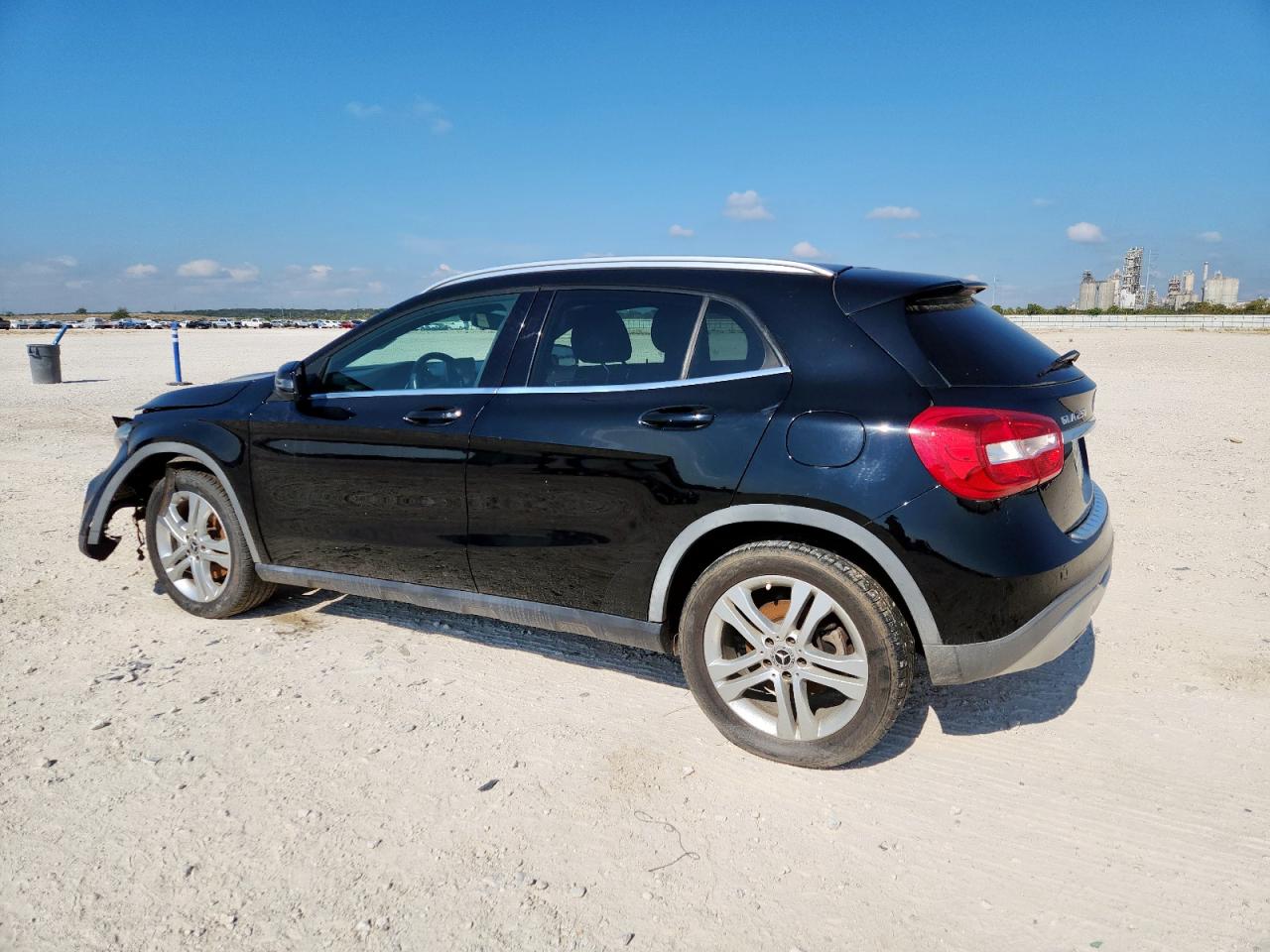 MERCEDES-BENZ GLA-CLASS 250