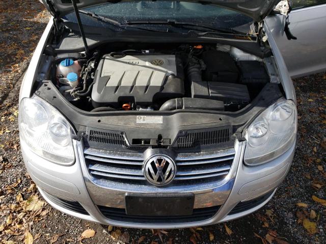 2010 VOLKSWAGEN JETTA TDI - 3VWRL8AJ2AM117045
