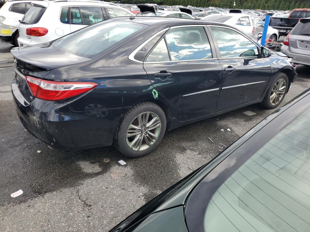 TOYOTA CAMRY LE