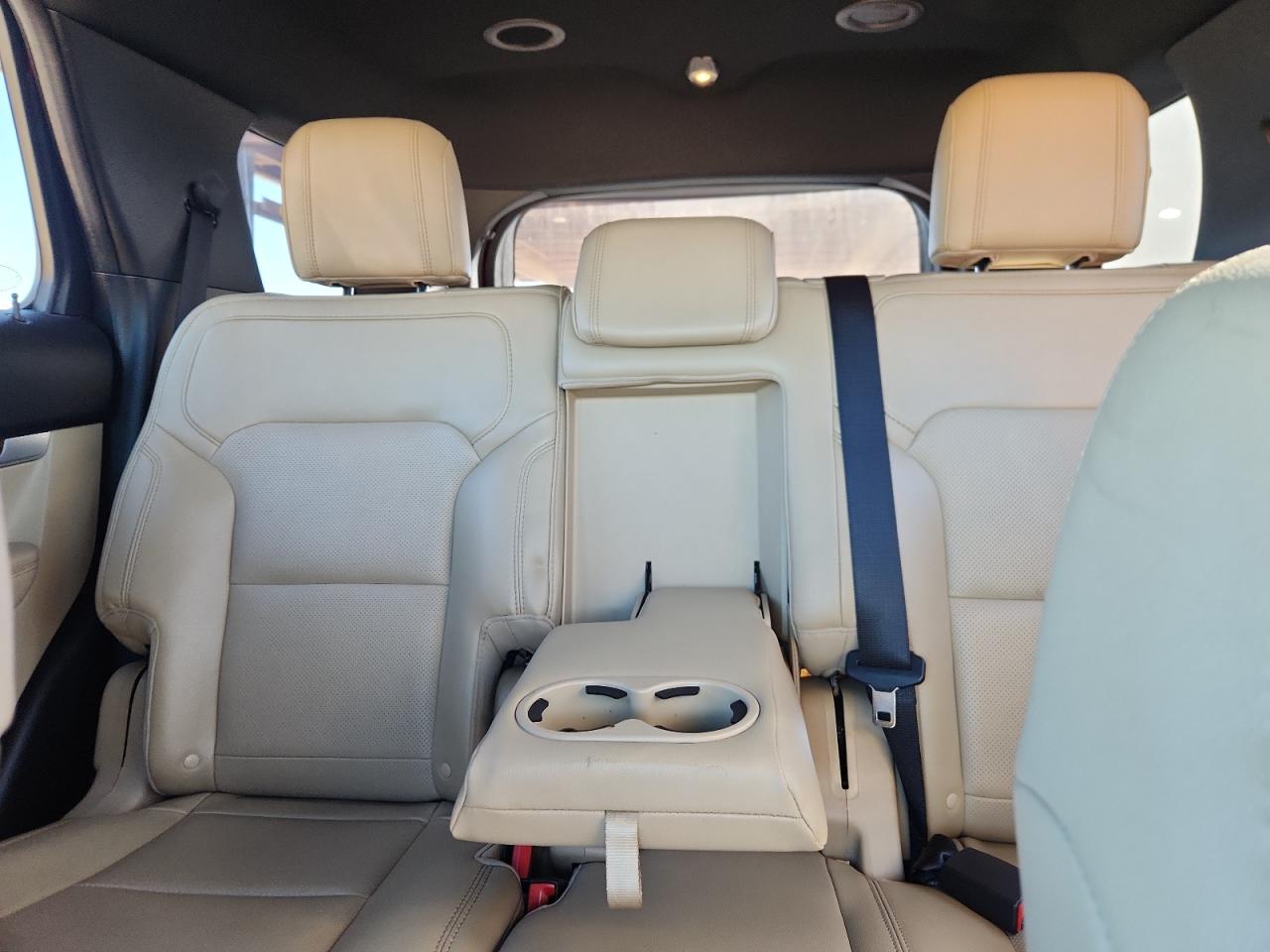 FORD EXPLORER LIMITED