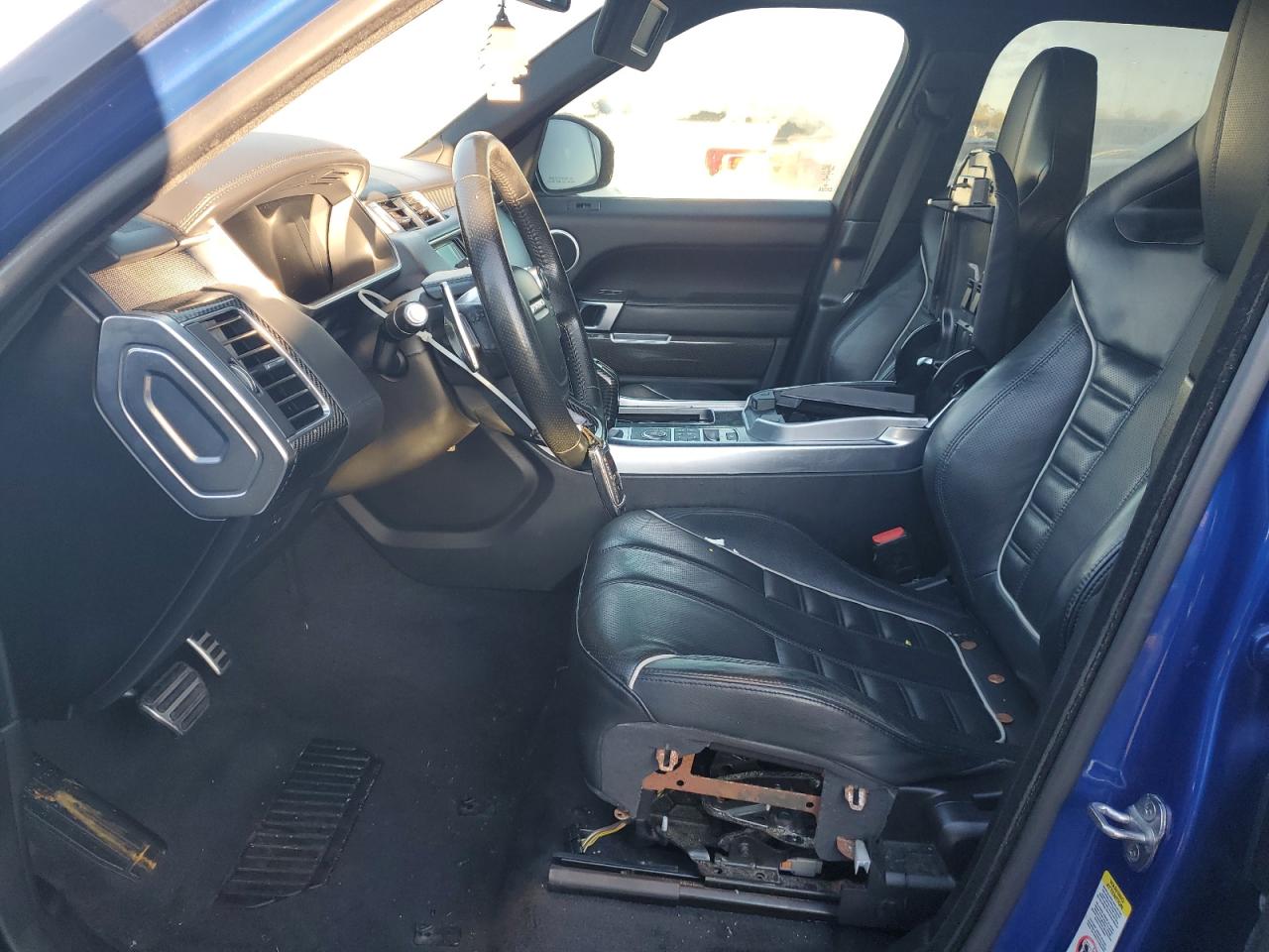 LAND ROVER RANGE ROVER SVR