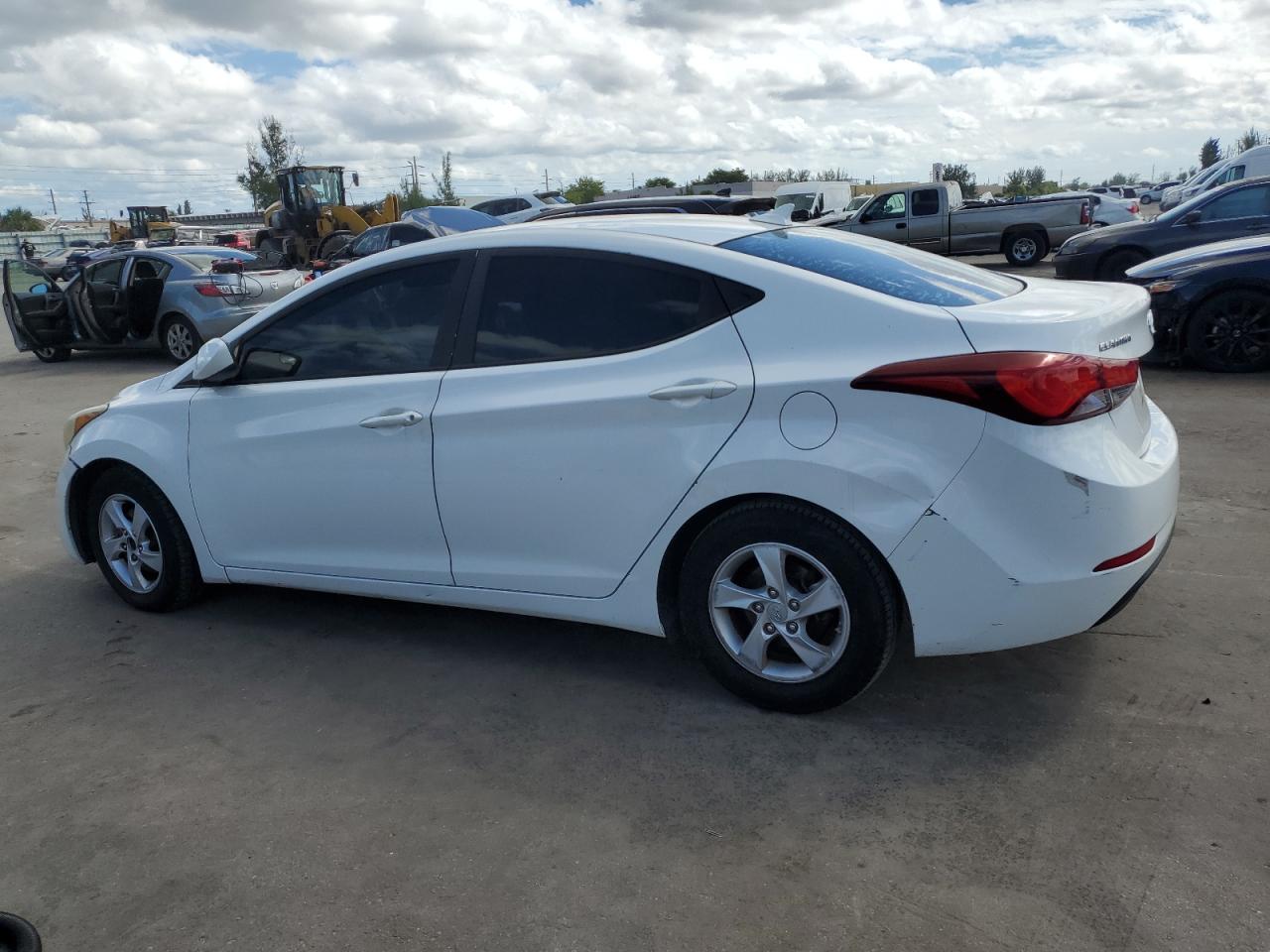 Lot #3275490716 2014 HYUN ELANTRA SE