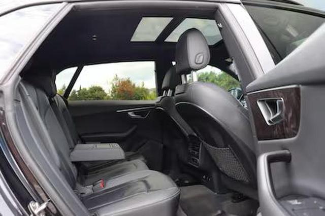 2021 AUDI Q8 PREMIUM - WA1AVAF15MD001066