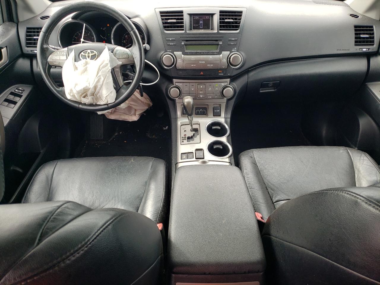 TOYOTA HIGHLANDER SE