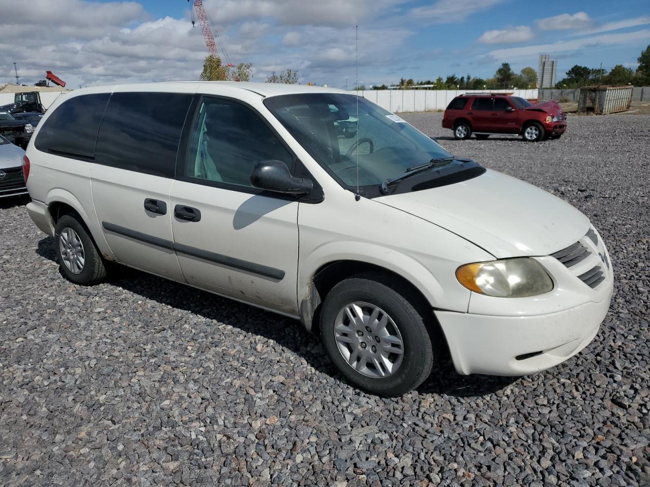Lot #3277080165 2005 DODGE GRAND CARAVAN SE