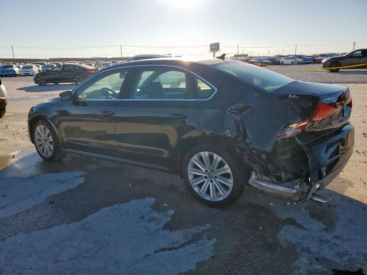 VOLKSWAGEN PASSAT SE