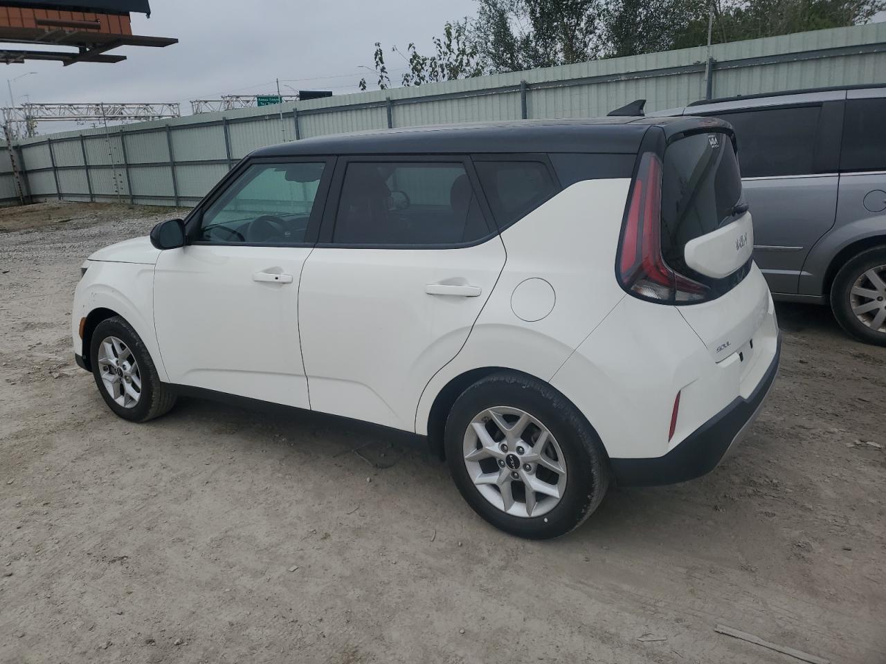 KIA SOUL LX