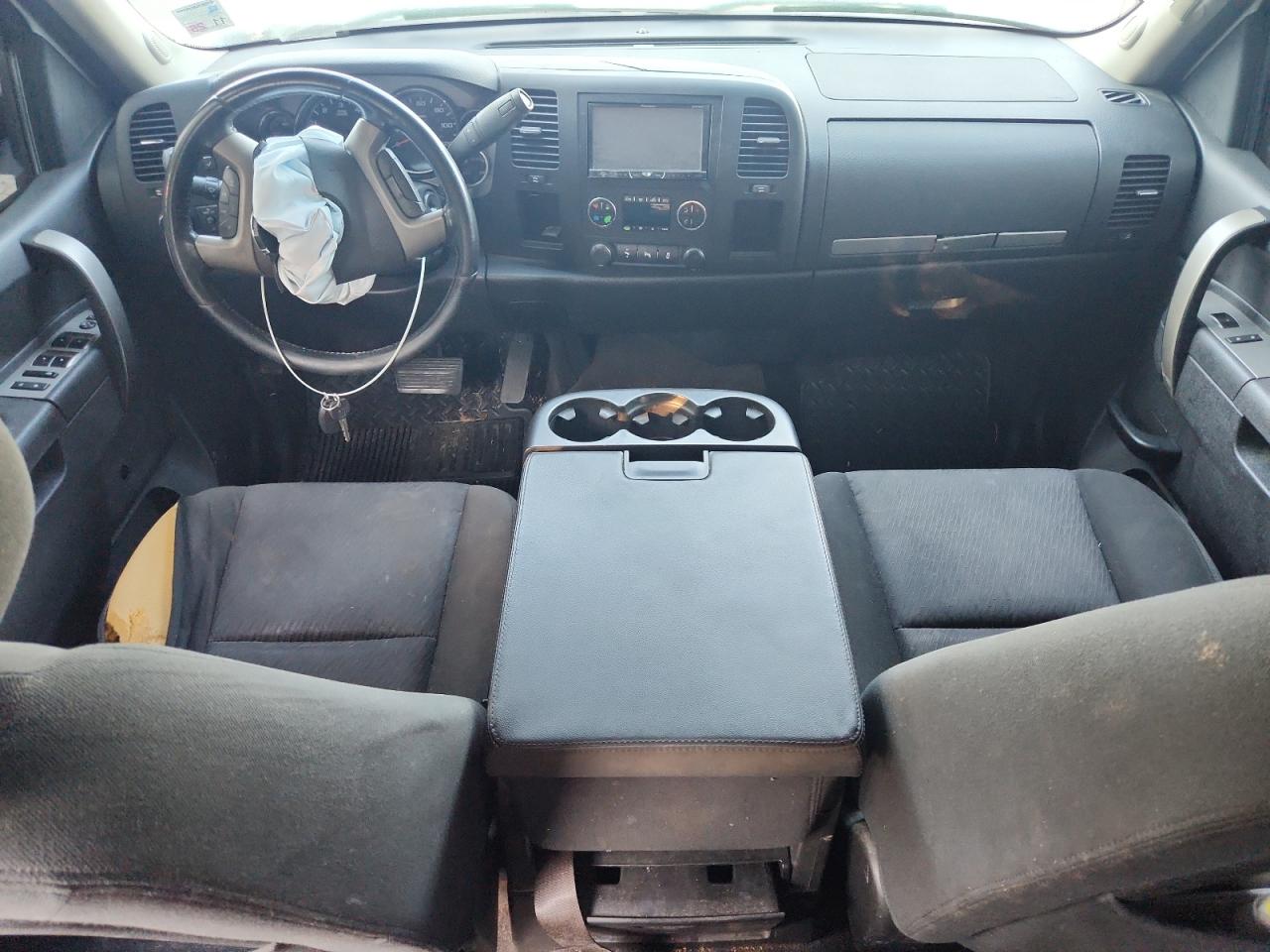 CHEVROLET SILVERADO C1500 LT