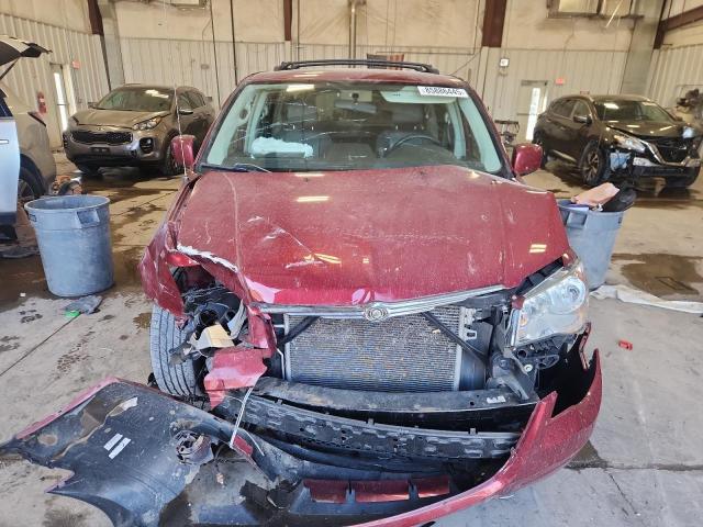 2010 CHRYSLER TOWN & COU - 2A4RR8DX4AR495033