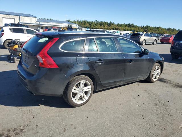 2015 VOLVO V60 PREMIE YV140MEKXF1252595