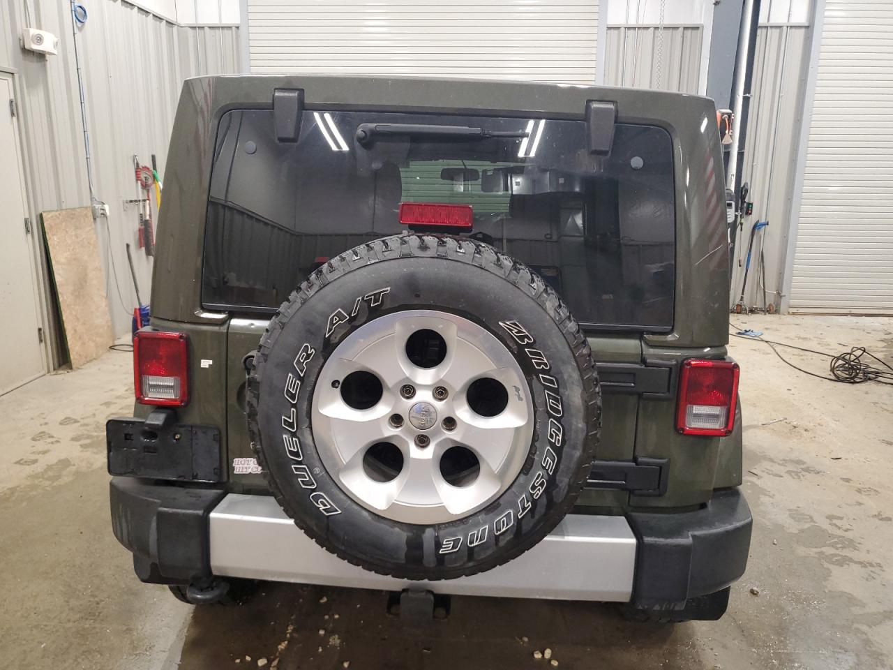 JEEP WRANGLER SAHARA