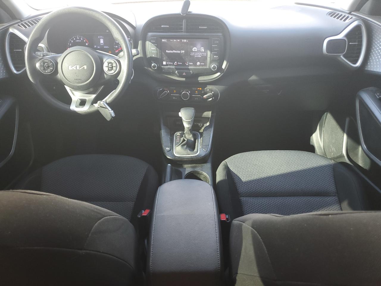 KIA SOUL LX