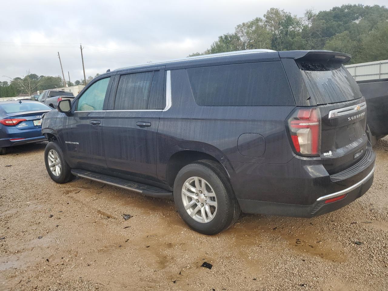 CHEVROLET SUBURBAN C1500 LT