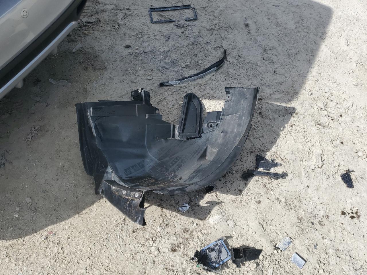 Lot #3301805335 2024 NISSAN VERSA S