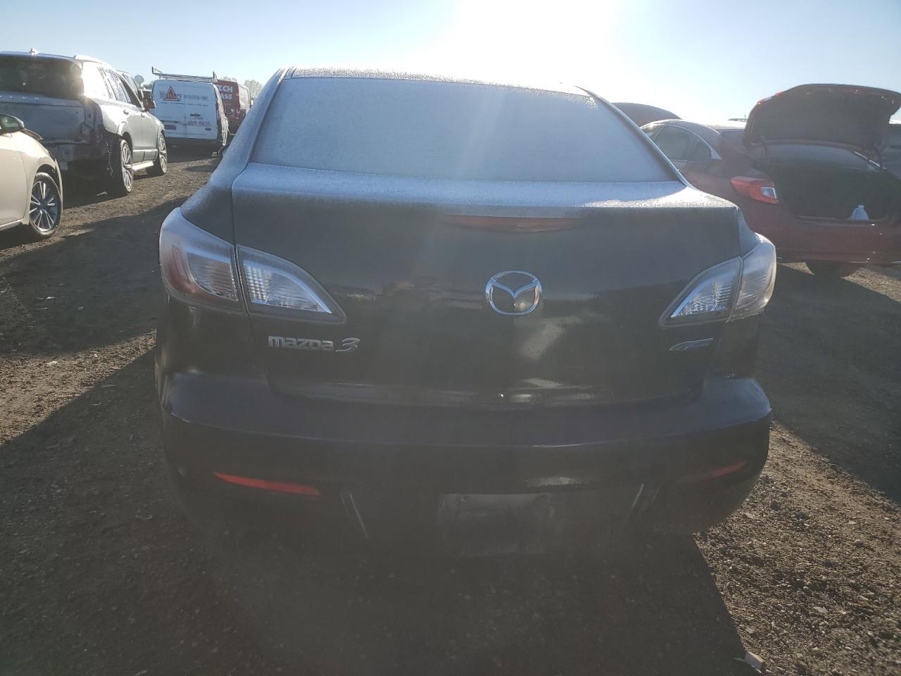 MAZDA 3 I