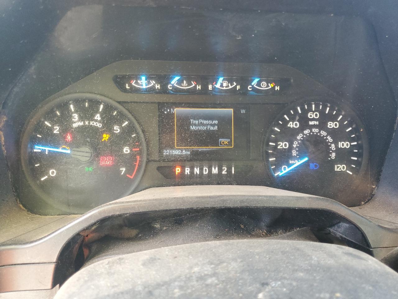 FORD F-150 SUPER CAB