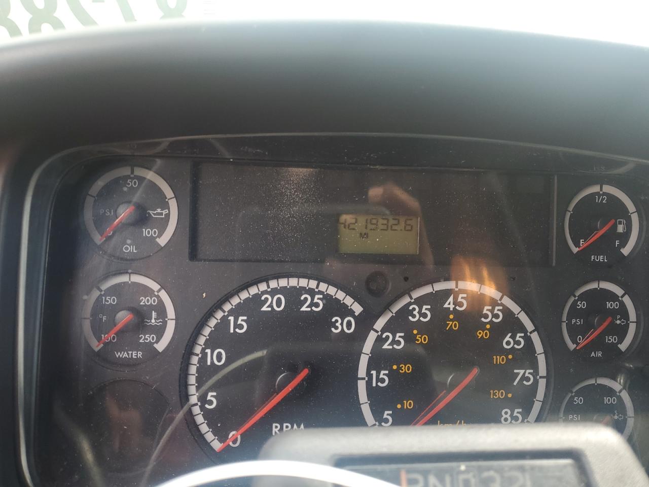 Lot #3301688636 2009 FREIGHTLINER M2