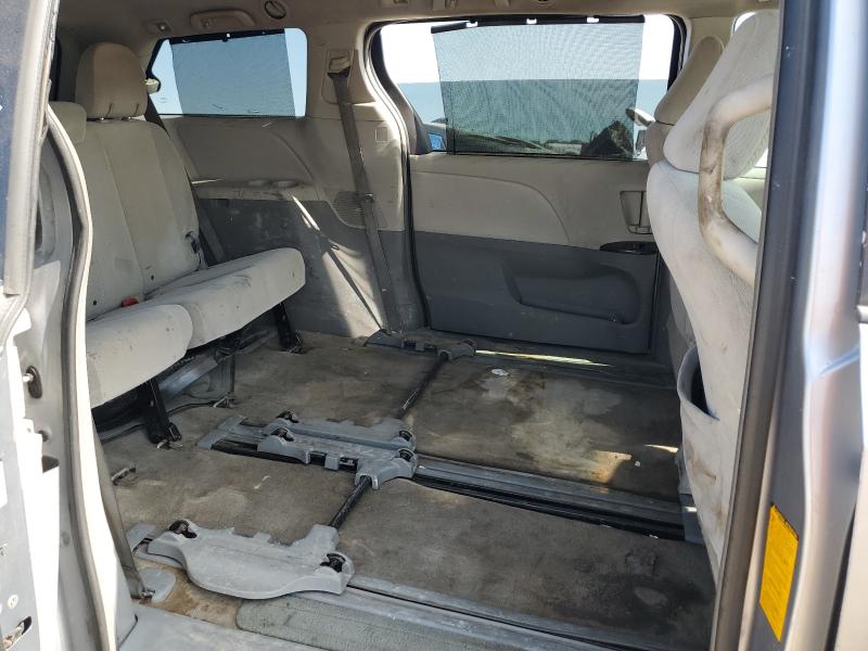 2012 TOYOTA SIENNA LE - 5TDKK3DC1CS276911