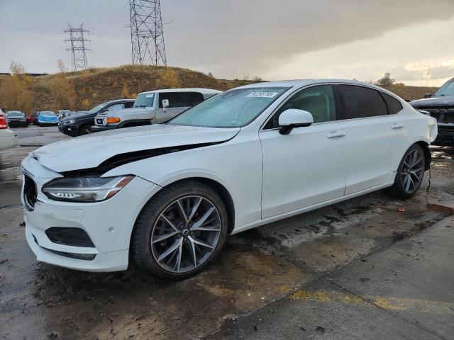 2018 VOLVO S90 T5 MOM LVY102MKXJP057318