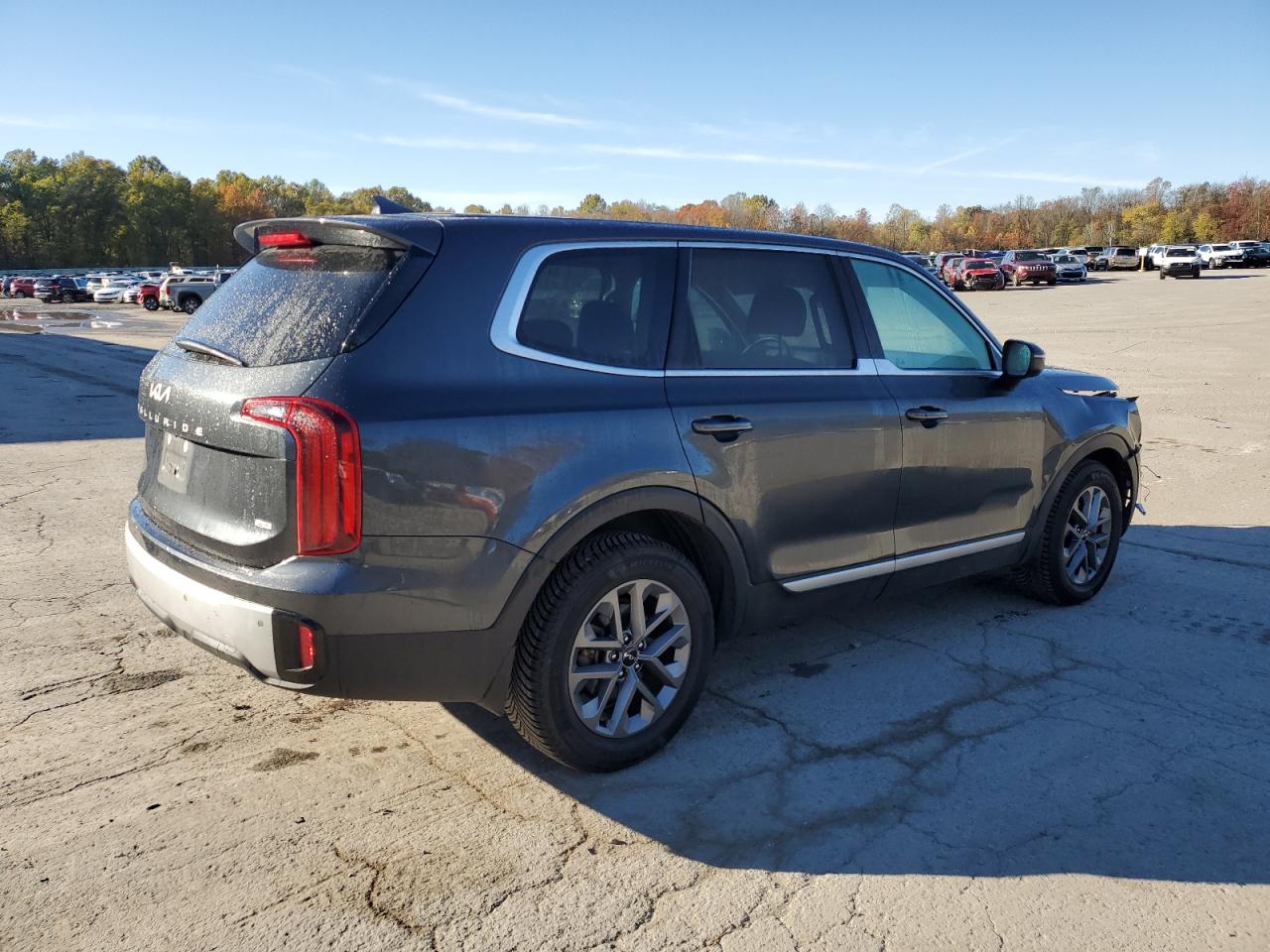 KIA TELLURIDE LX