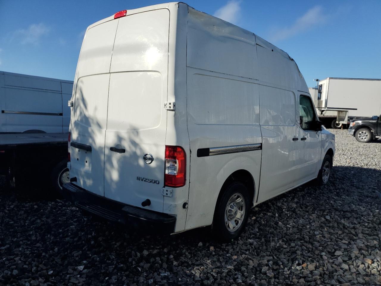 NISSAN NV2500 2500 SV