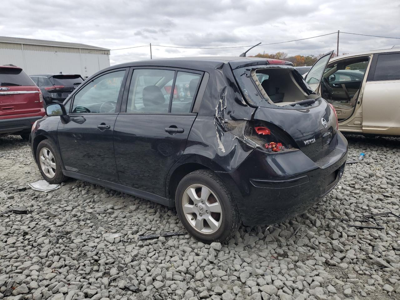 NISSAN VERSA S