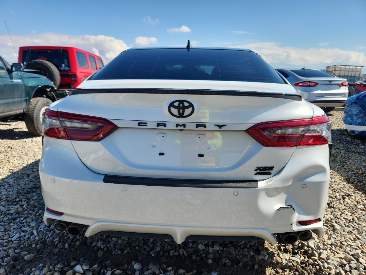 TOYOTA CAMRY XSE