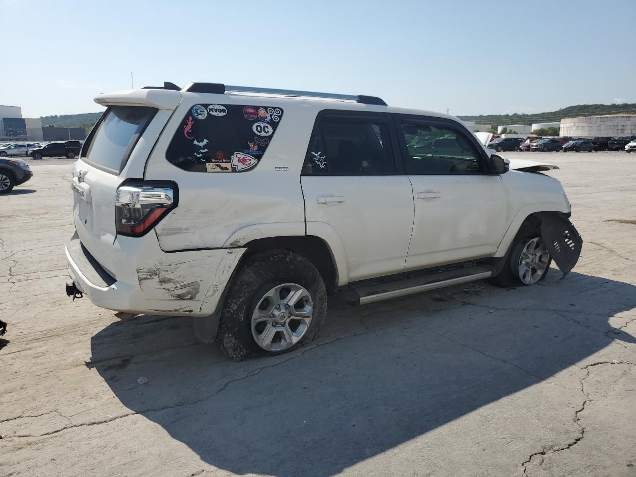 TOYOTA 4RUNNER SR5/SR5 PREMIUM