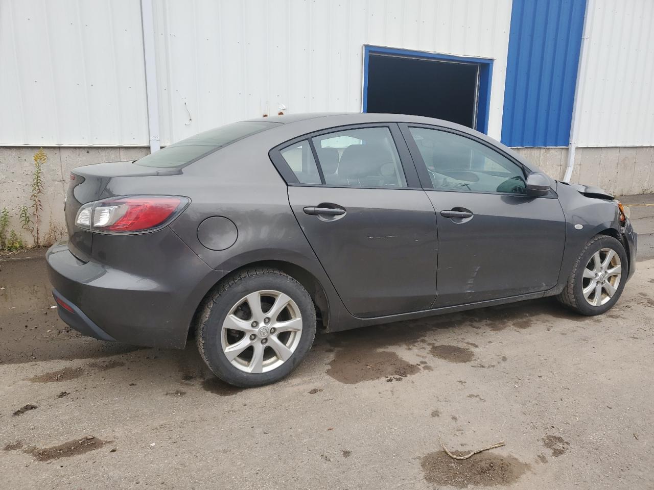 MAZDA 3 I