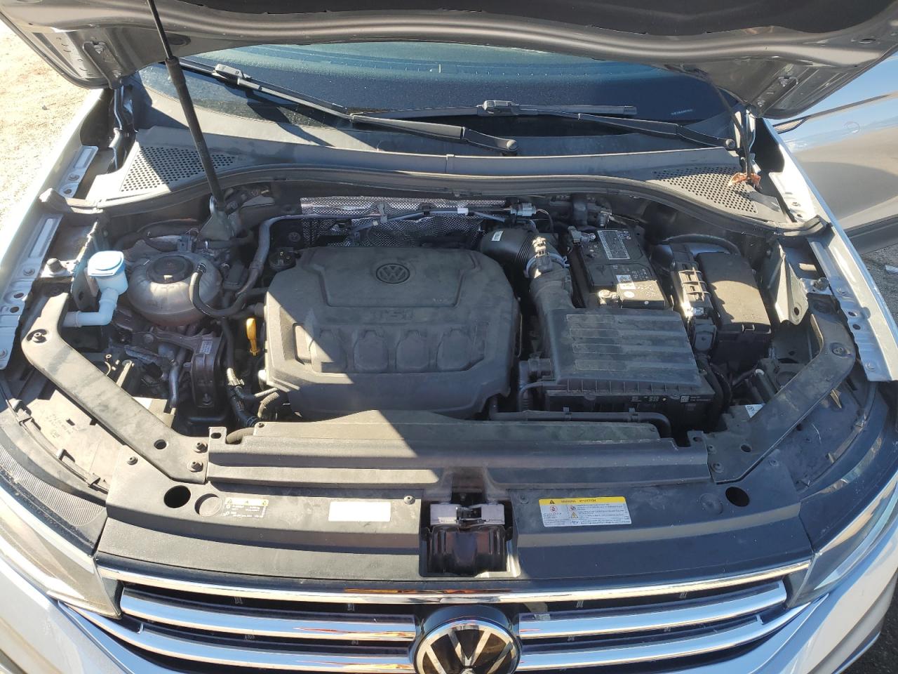 VOLKSWAGEN TIGUAN SE