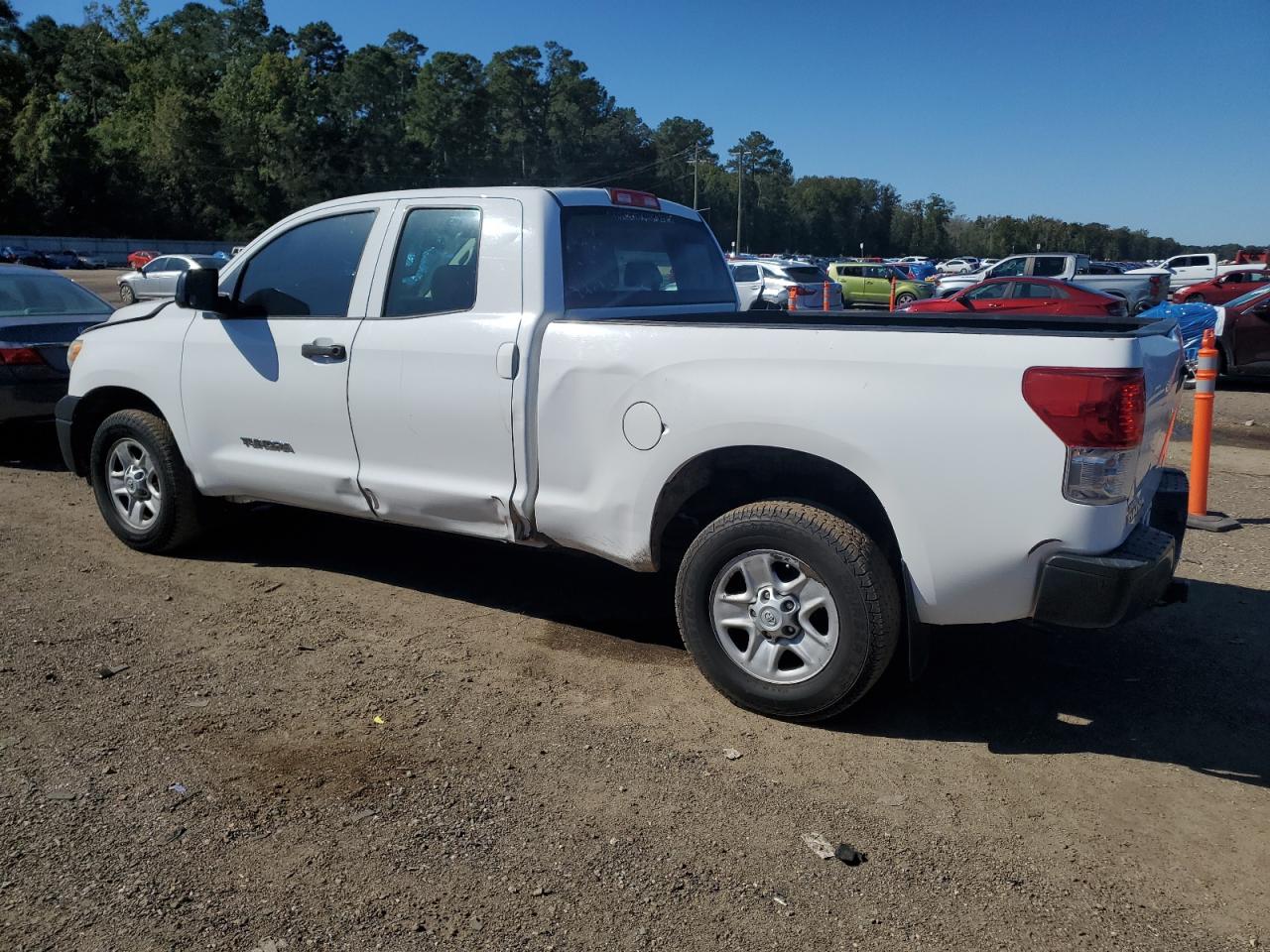TOYOTA TUNDRA DOUBLE CAB SR5
