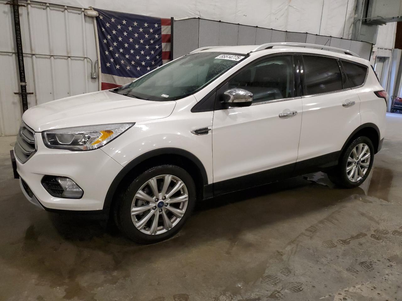 FORD ESCAPE TITANIUM