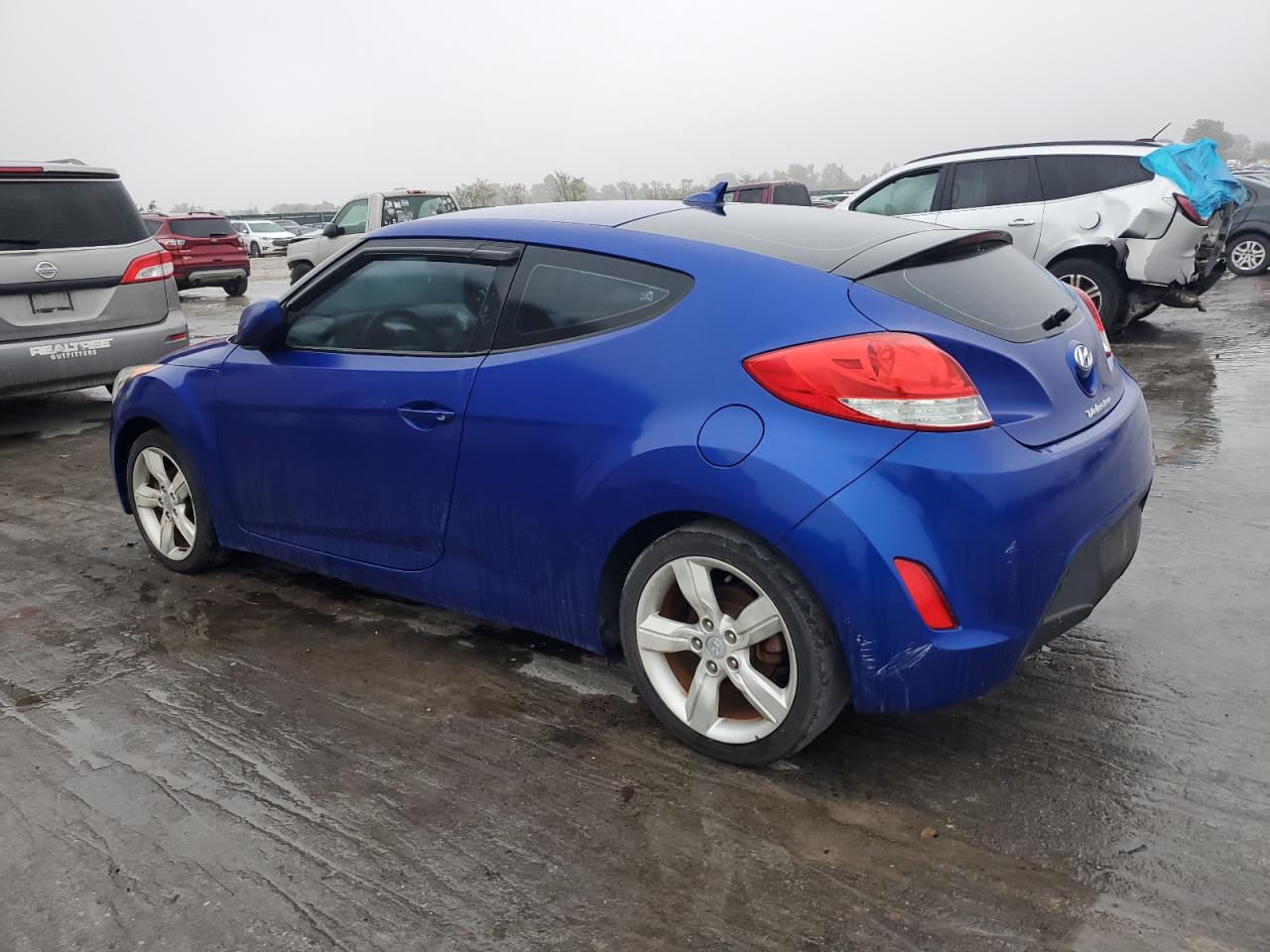 HYUNDAI VELOSTER