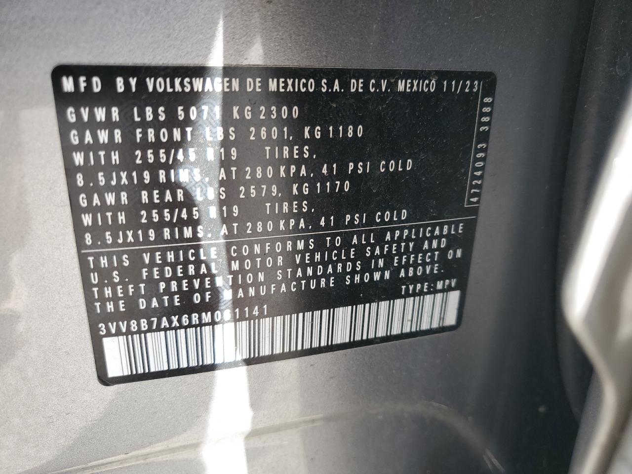 VOLKSWAGEN TIGUAN SE R-LINE BLACK