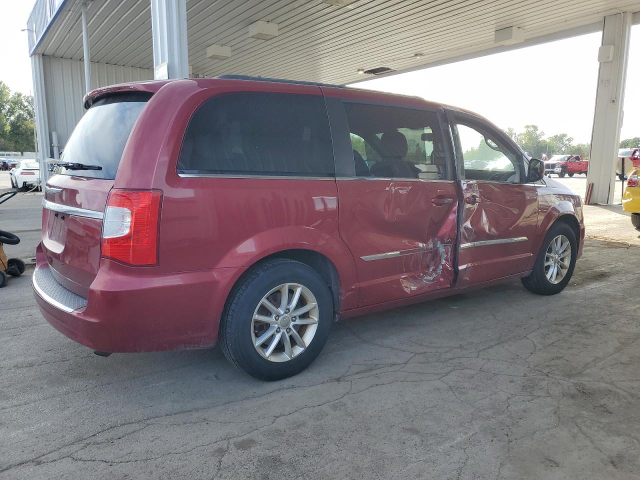 CHRYSLER TOWN & COUNTRY TOURING