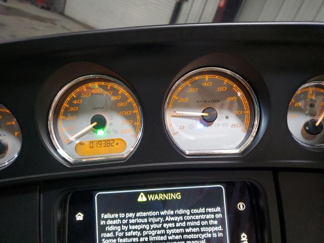 2020 HARLEY-DAVIDSON FLHX 1HD1KBC16LB641711