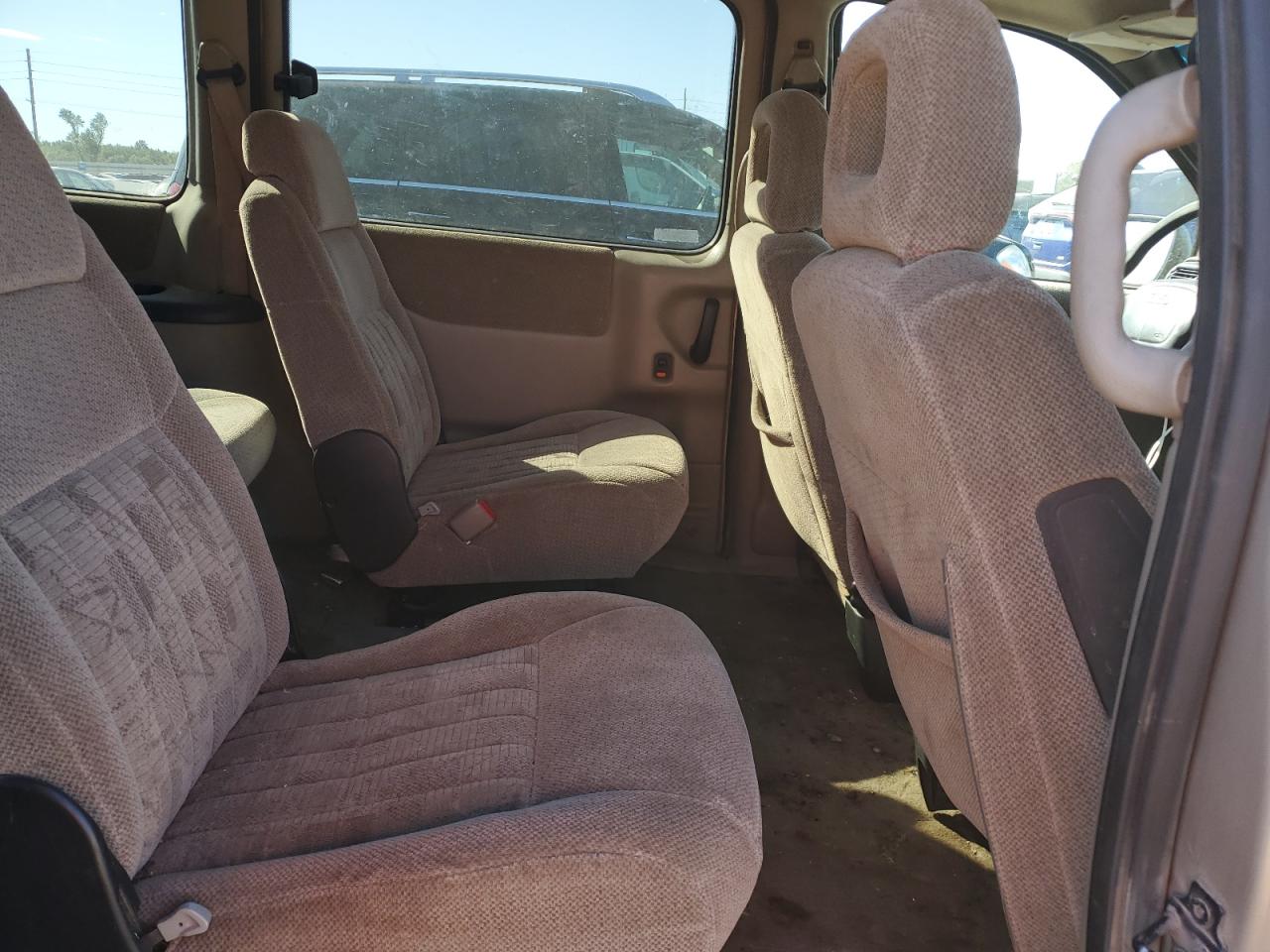 Lot #3302820940 2000 PONTIAC MONTANA EC