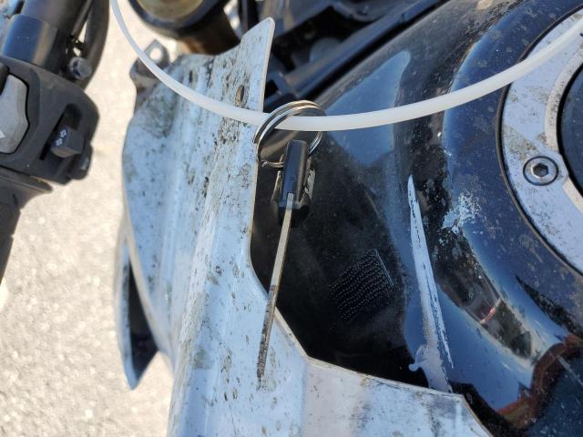 2021 SUZUKI GSX-S750 M JS1C533B5M7100373