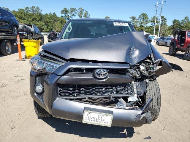 2018 TOYOTA 4RUNNER SR JTEZU5JR0J5180425