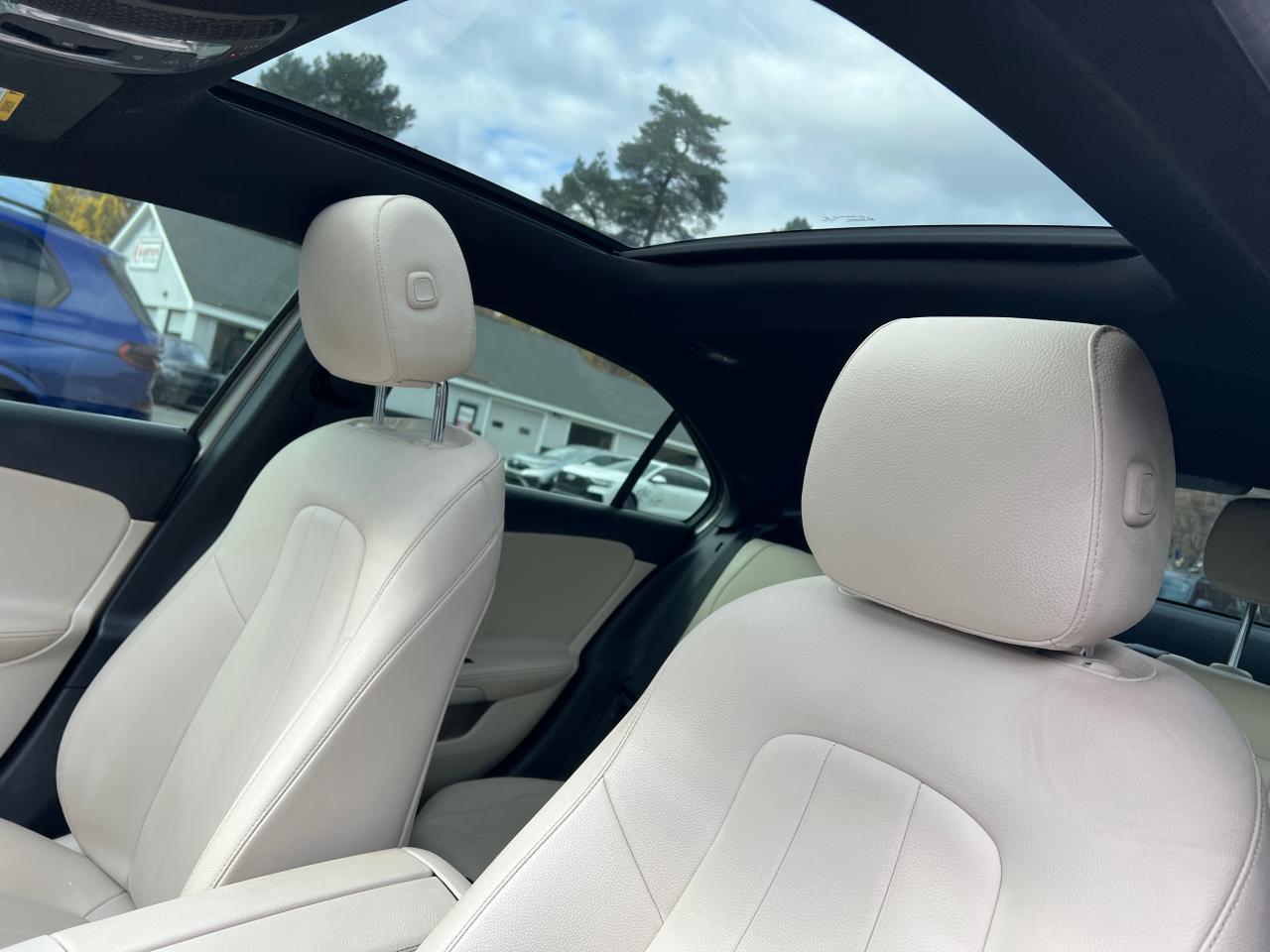 MERCEDES-BENZ A-CLASS 220 4MATIC