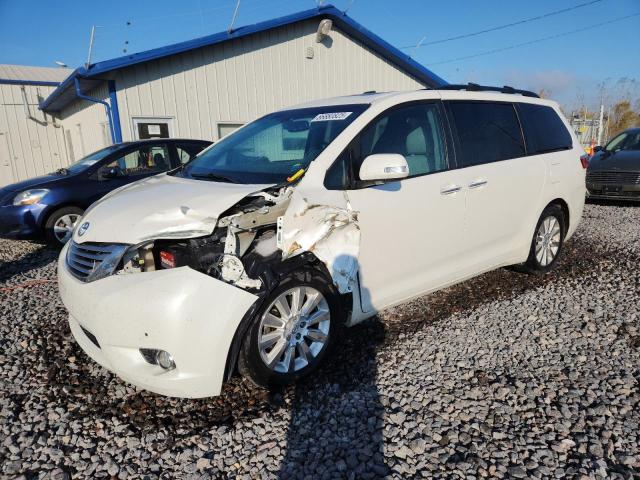 Global Auto Auctions: 2015 TOYOTA SIENNA XLE
