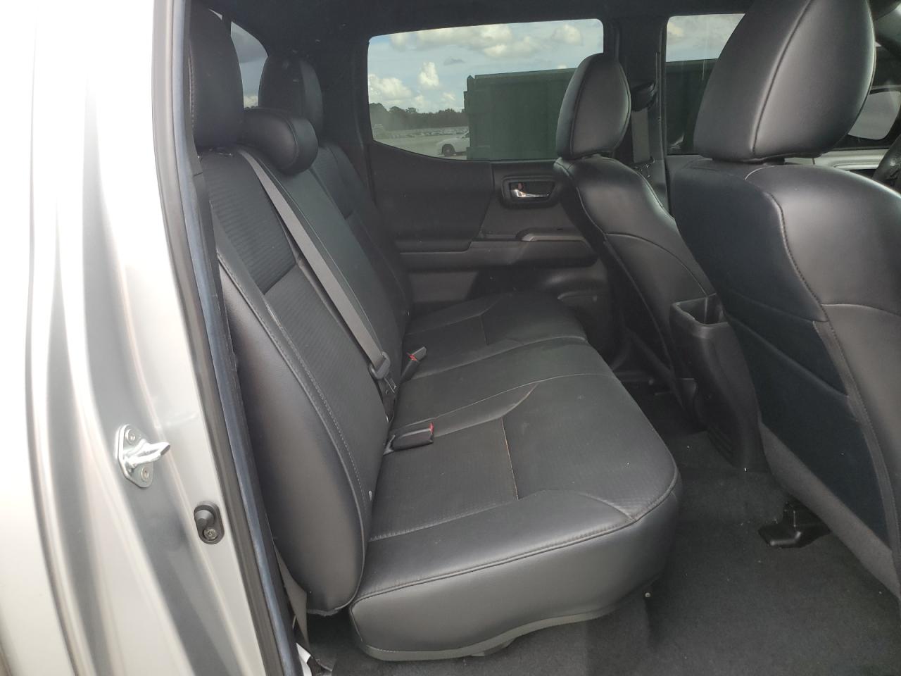 TOYOTA TACOMA DOUBLE CAB