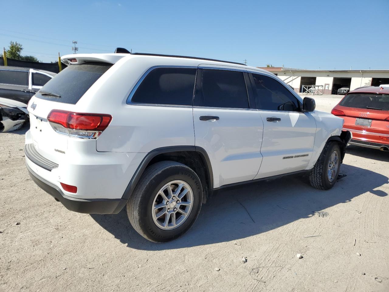 JEEP GRAND CHEROKEE LAREDO