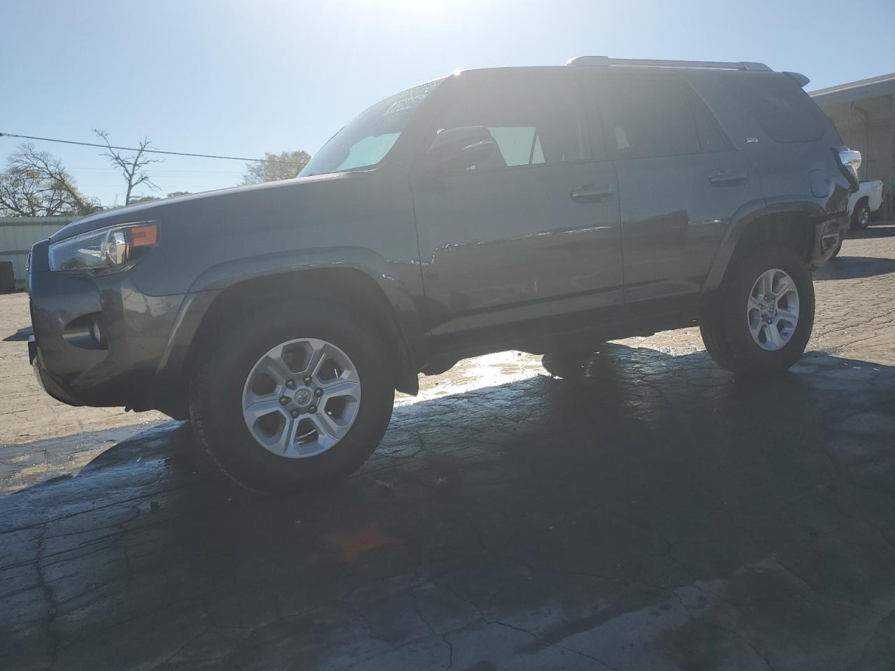 TOYOTA 4RUNNER SR5/SR5 PREMIUM