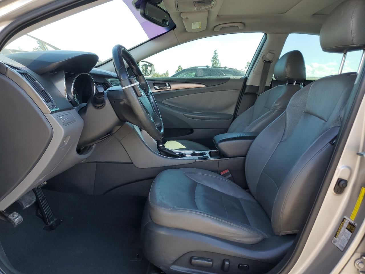 HYUNDAI SONATA HYBRID