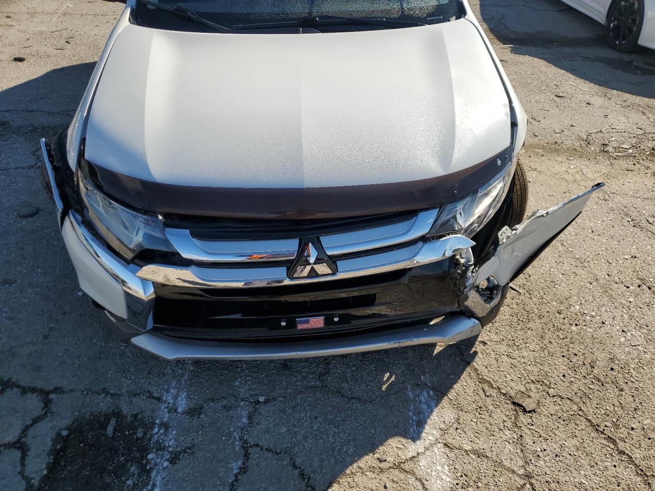 MITSUBISHI OUTLANDER GT