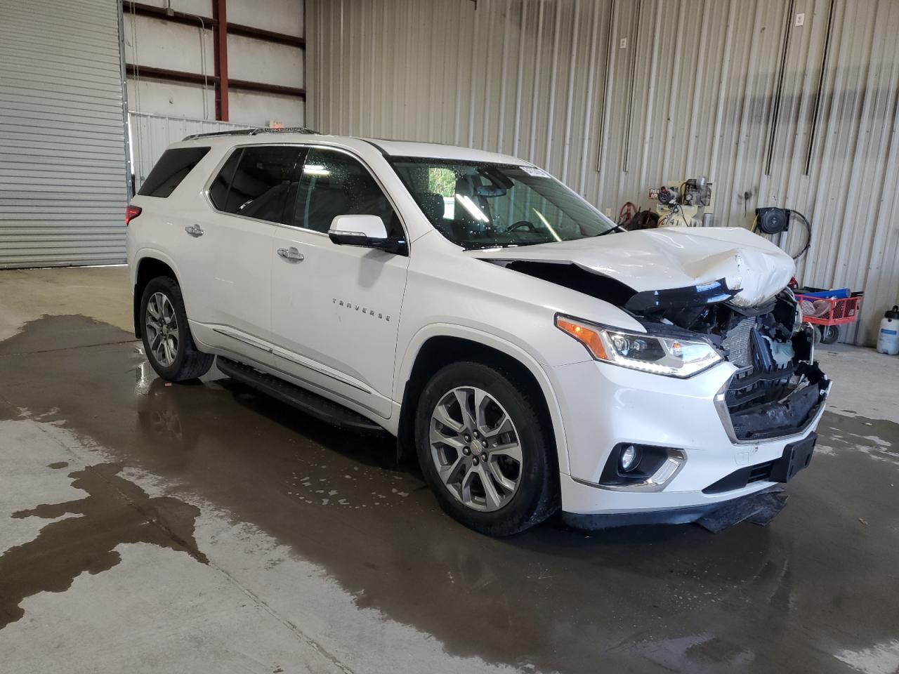 CHEVROLET TRAVERSE PREMIER