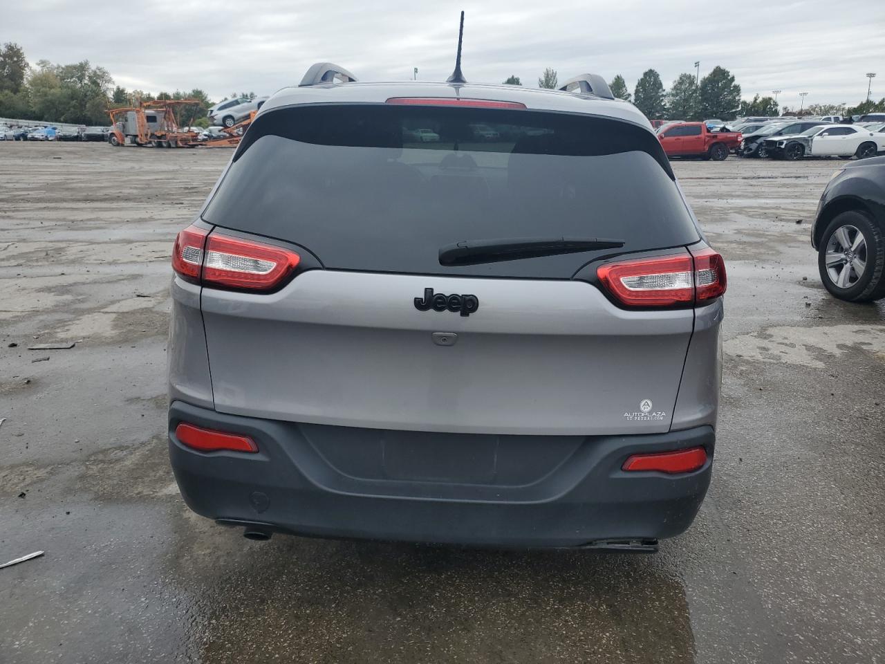 JEEP GRAND CHEROKEE LATITUDE