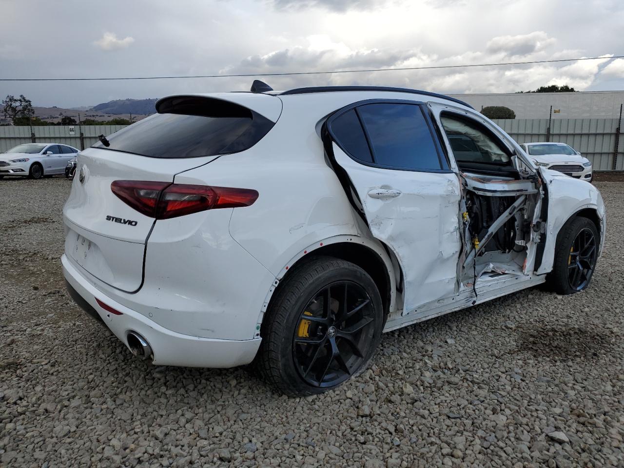 ALFA ROMEO STELVIO TI