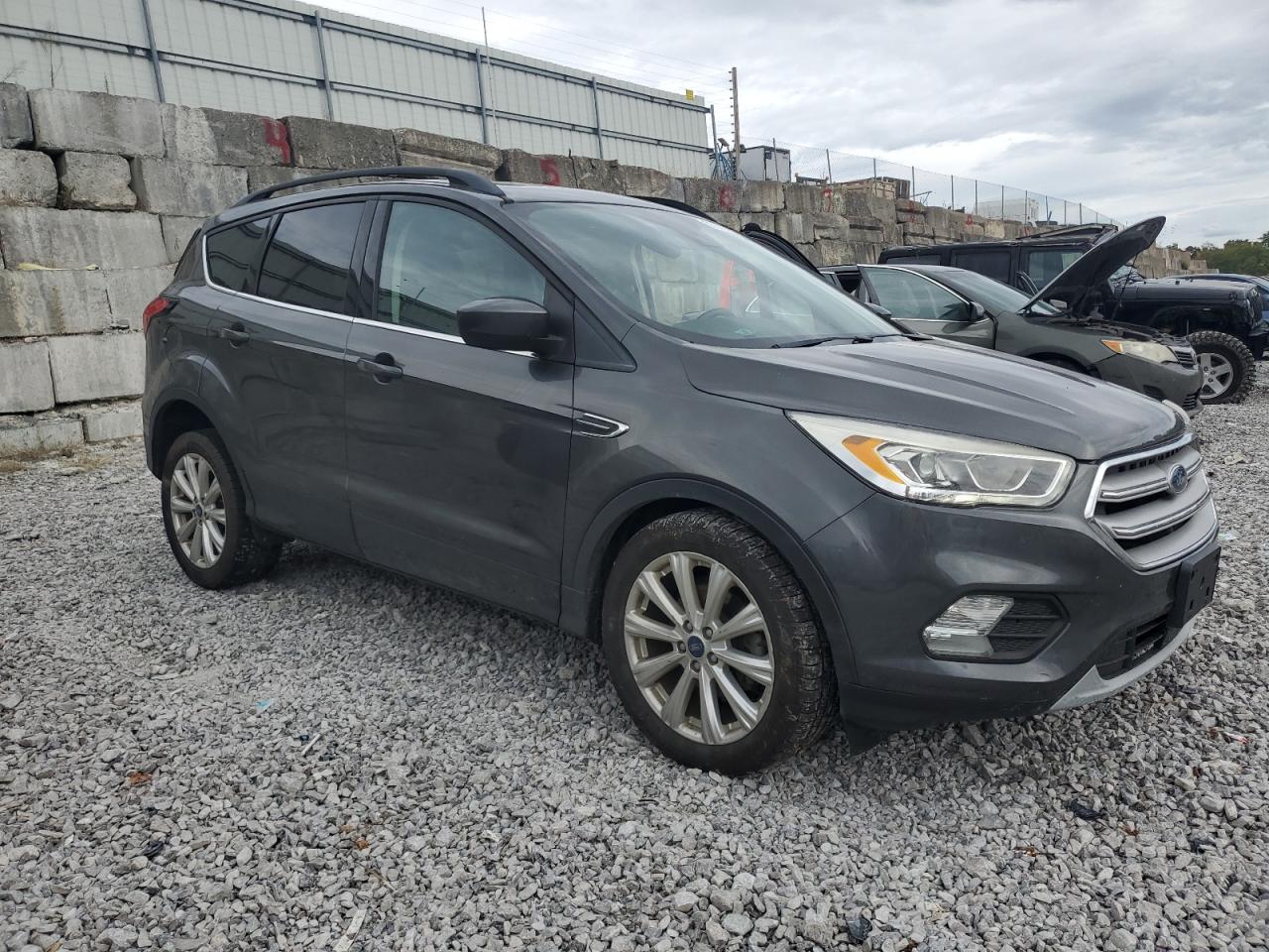 FORD ESCAPE SEL